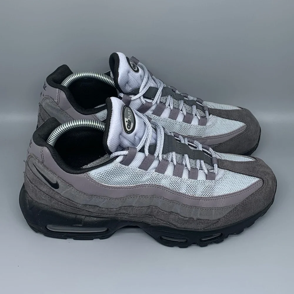 Nike Air Max‎ 95 Anthracite Black Shoes Men’s Sz 8.5 / Women’s Sz 10